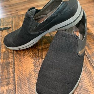 Mens Size 13 Skechers